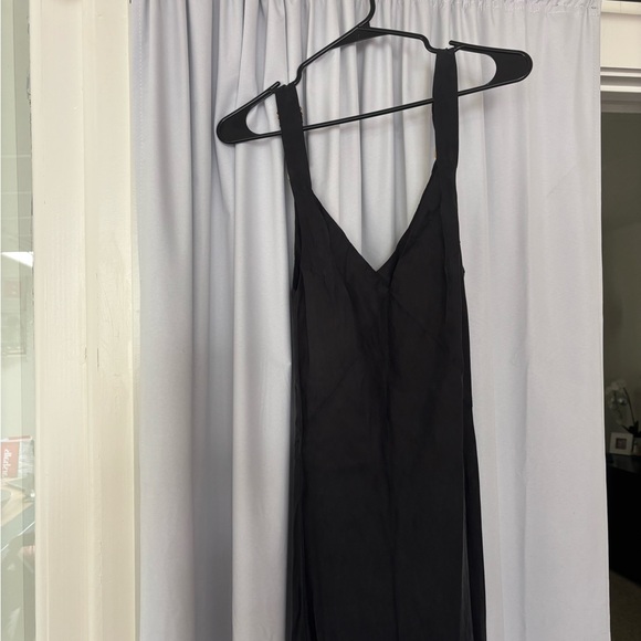 DISSH Black Maxi Dress - Picture 2 of 2